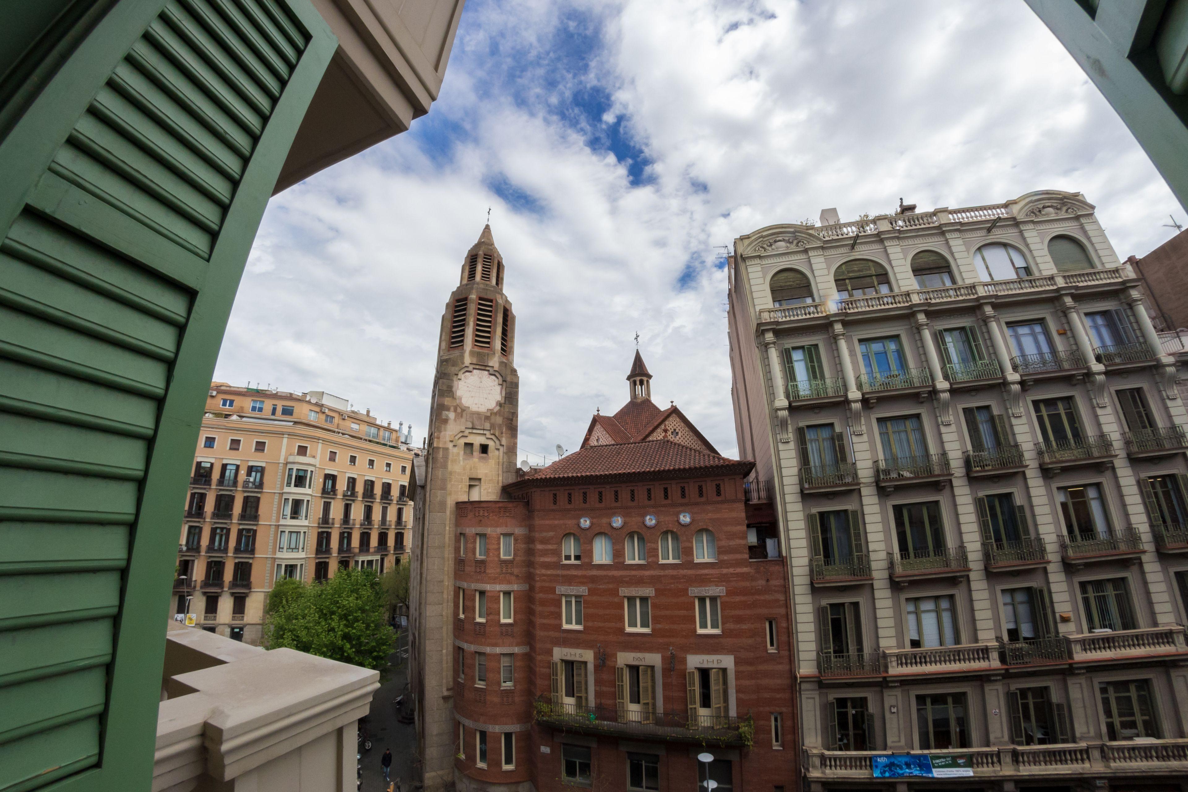 Sant Jordi Hostels Rock Palace — Fotos 1